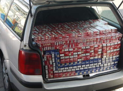 Celnicy przechwycili papierosy warte ponad 100 tys. zł - grafika