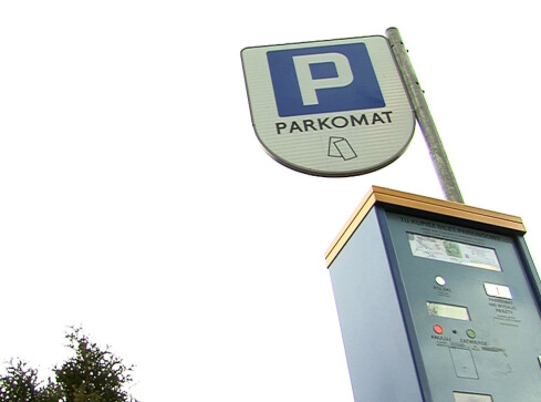 Więcej płatnych parkingów? - grafika