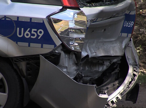 Volkswagenem w radiowóz - grafika