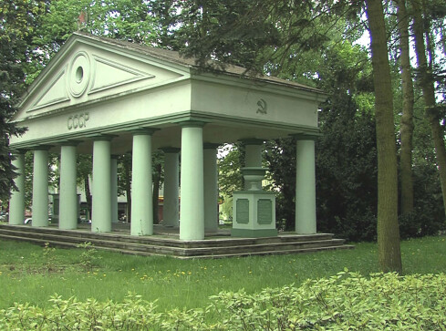 Pożegnanie z mauzoleum - grafika