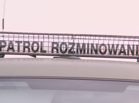 Niewybuch opodal al. Wojska Polskiego - grafika