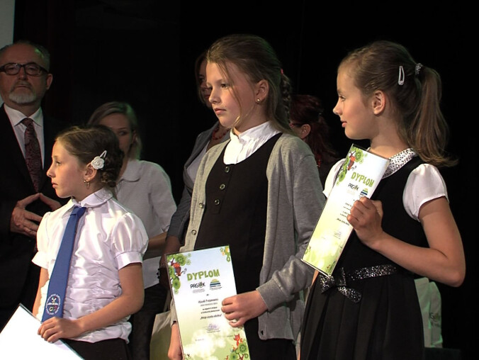 Asy segregacji nagrodzone - grafika