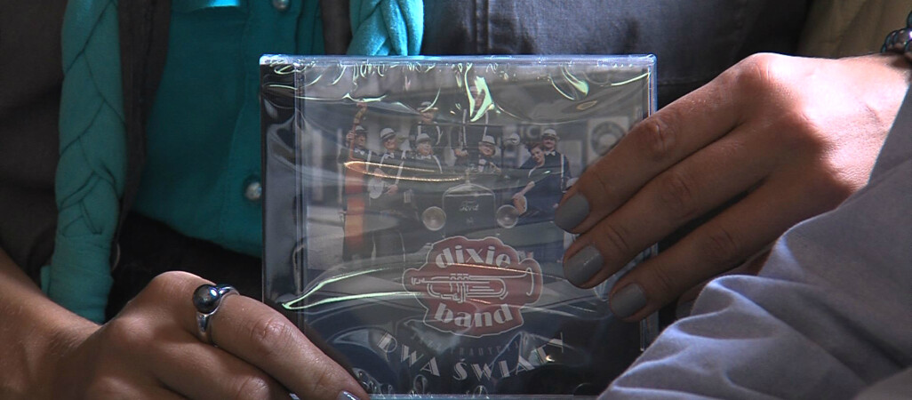 Pierwsza płyta Dixie Band