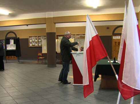 W niedzielę wybory - grafika
