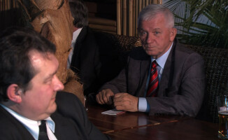 PiS wygrało wybory w kraju. Wieczór wyborczy za nami