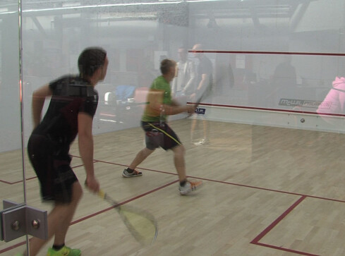 Tragedia na turnieju squash'a w Pile - grafika