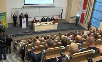 Prezydent Komorowski o wyborach, ustawie i obrazie