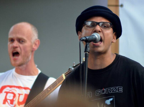 W Przekroju o pilskim zespole Na Górze - grafika