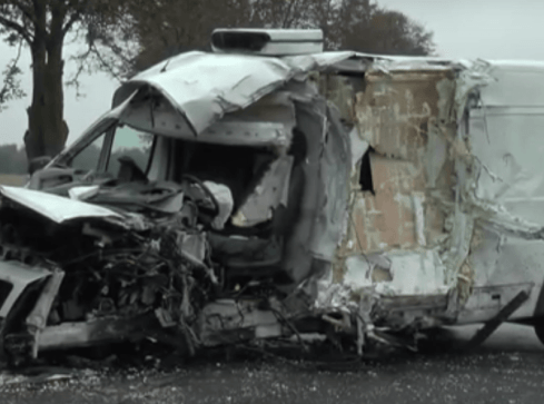 Plama oleju na K11 - uwaga utrudnienia! - grafika