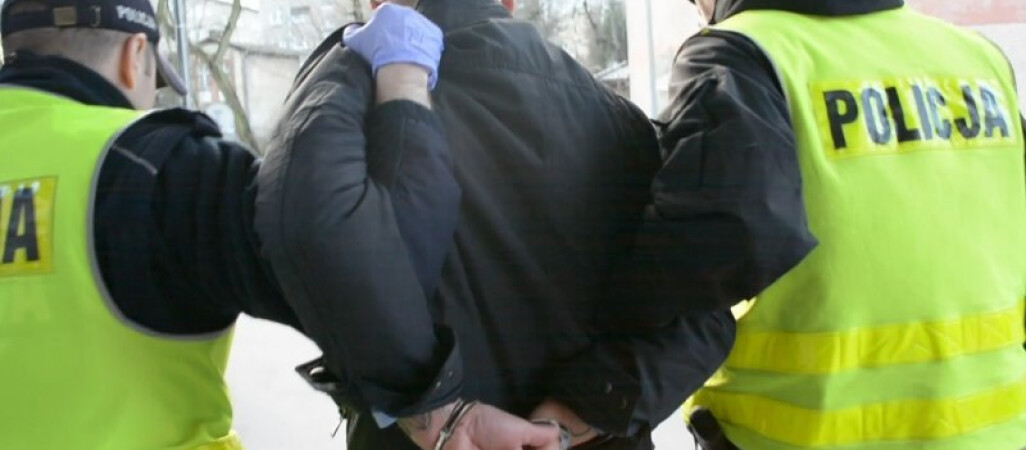 Recydywista odpowie za włamania