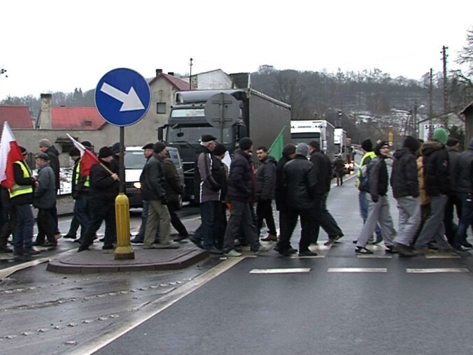 Protest rolników trwa - grafika