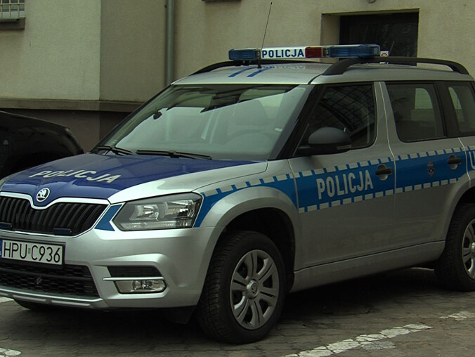 Nowe radiowozy dla złotowskiej policji - grafika