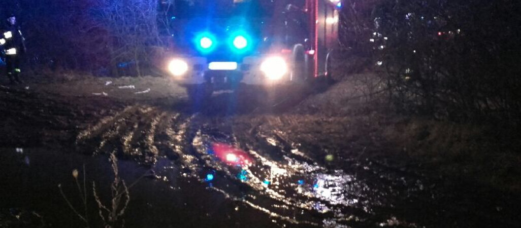 Zwłoki w terenówce