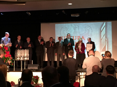 Lider Sukcesu 2015 - laureaci - grafika