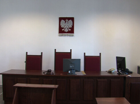 Bił i gwałcił żonę, znęcał się nad dziećmi... - grafika