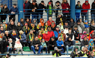 Polonia wciąż niepokonana u siebie