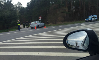 Zderzenie dwóch aut na Poznańskiej