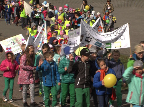 Dziecięcy Marsz dla Ziemi w Pile - grafika