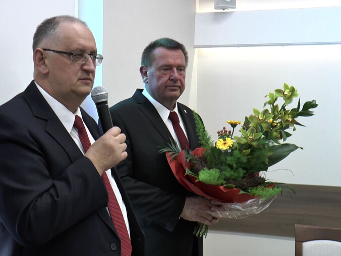 Rozmawiam z każdym - grafika