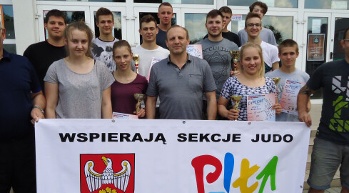 Judocy z Piły pierwsi na turnieju w Lipinie. Aż 8 złotych medali! - grafika
