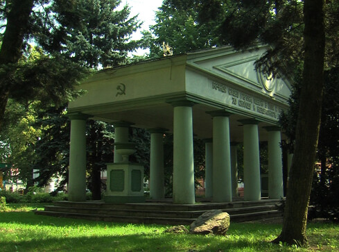 Trzcianka szuka świadków historii powojennej - grafika