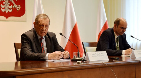 Kłopoty ministra przez włamanie pod Tucznem - grafika