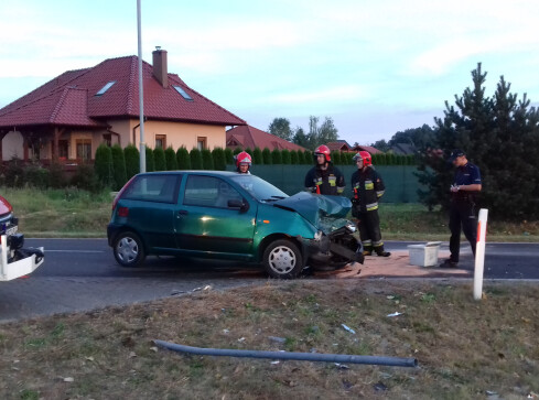 Spowodował wypadek jadąc bez prawa jazdy - grafika
