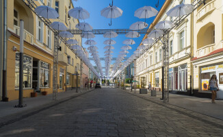Imprezowy weekend: Festiwal Teatrów Światła i koncerty