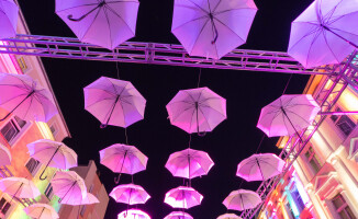 Imprezowy weekend: Festiwal Teatrów Światła i koncerty