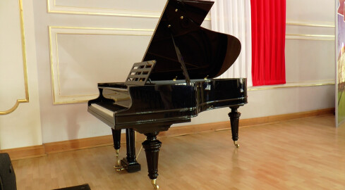 Fortepian jak nowy - grafika