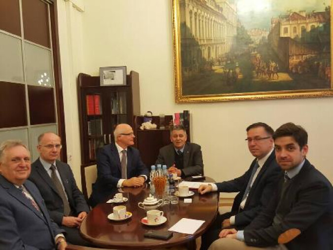 Piła "dołoży się" do odnowienia grobu Staszica - grafika