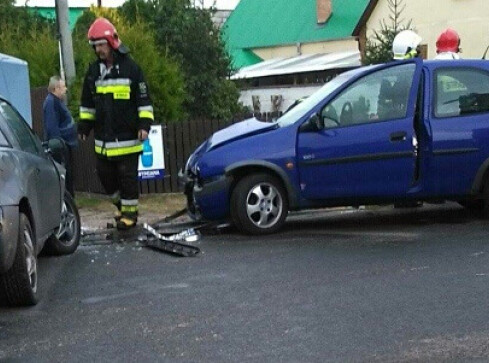 Cztery osoby ranne w wypadku w Stajkowie - grafika