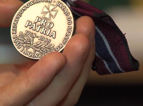 Mały wielki człowiek - grafika