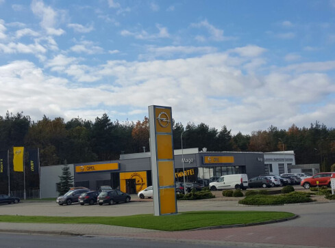 Salon Opla wrócił do Piły - grafika