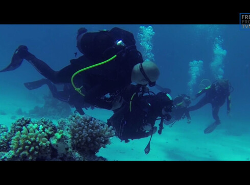 Premiera filmu "Krok po kroku" w TV ASTA - grafika