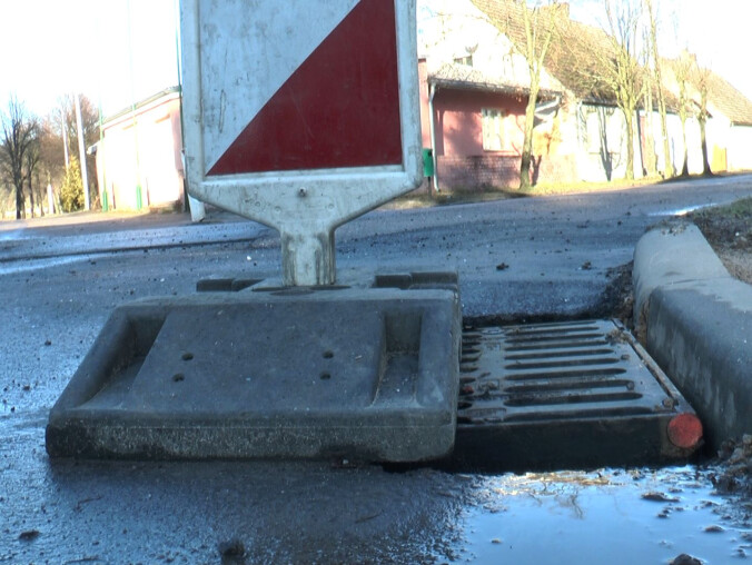 Okonek remontuje - grafika