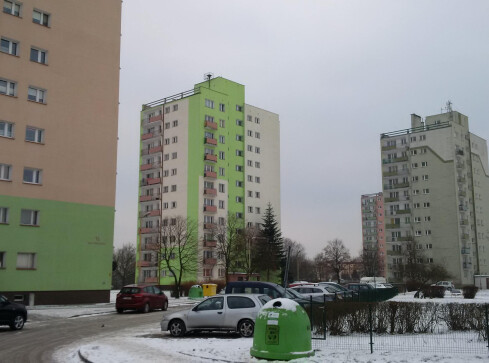 Mężczyzna wypadł z okna bloku przy Matwiejewa - grafika