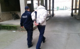 Nożownik zatrzymany na gorącym uczynku