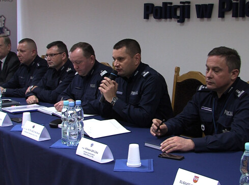 Policja podsumowuje swoją pracę - grafika