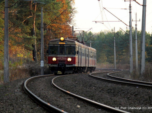 Trwają konsultacje dotyczące rozkładu jazdy pociągów - grafika