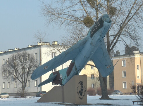 Będzie tablica dla lotników w Mirosławcu - grafika