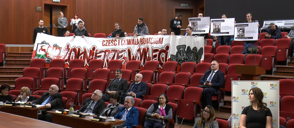 Pilscy Patrioci na sesji Rady Miasta w Pile