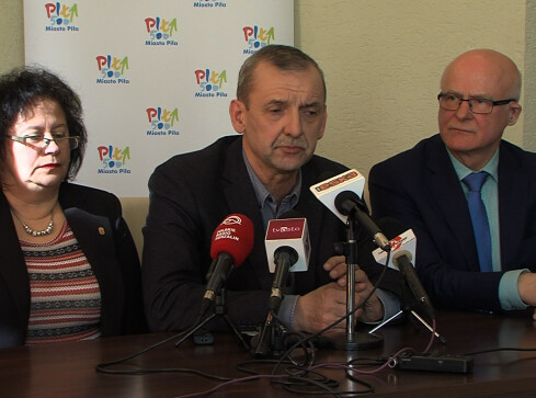 Nauczyciele z 30 szkół w Pile będą strajkować - grafika