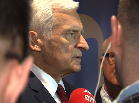 Jerzy Buzek w Pile - grafika