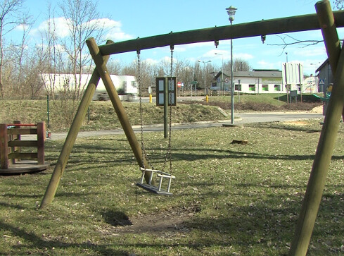 Zdewastowane place zabaw w Wałczu? - grafika