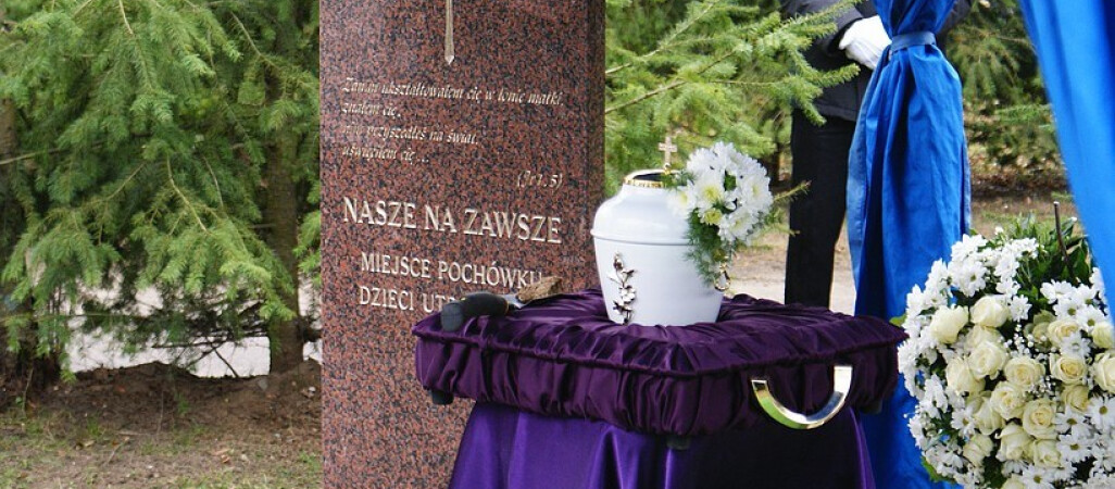 Szósty pogrzeb dzieci utraconych w Pile