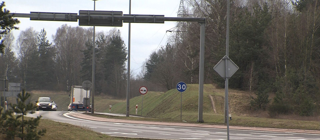 Parlamentarzyści kłócą się o S10 i S11