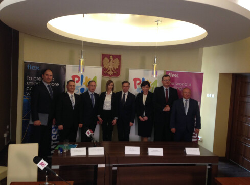 Globalna firma Flex właścicielem działki w strefie - grafika