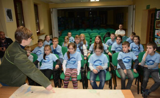 Uczniowie z klasy patronackiej Gwdy na wycieczce