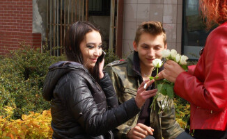 KOD rozdawał "symbol nienawiści i głupoty"